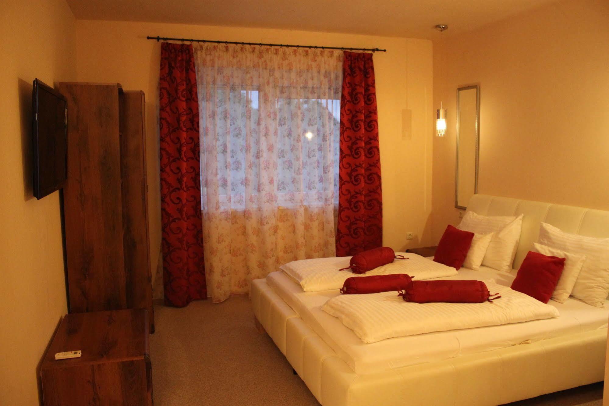Hotel Al Faro Lodge Am See Podersdorf am See Eksteriør billede